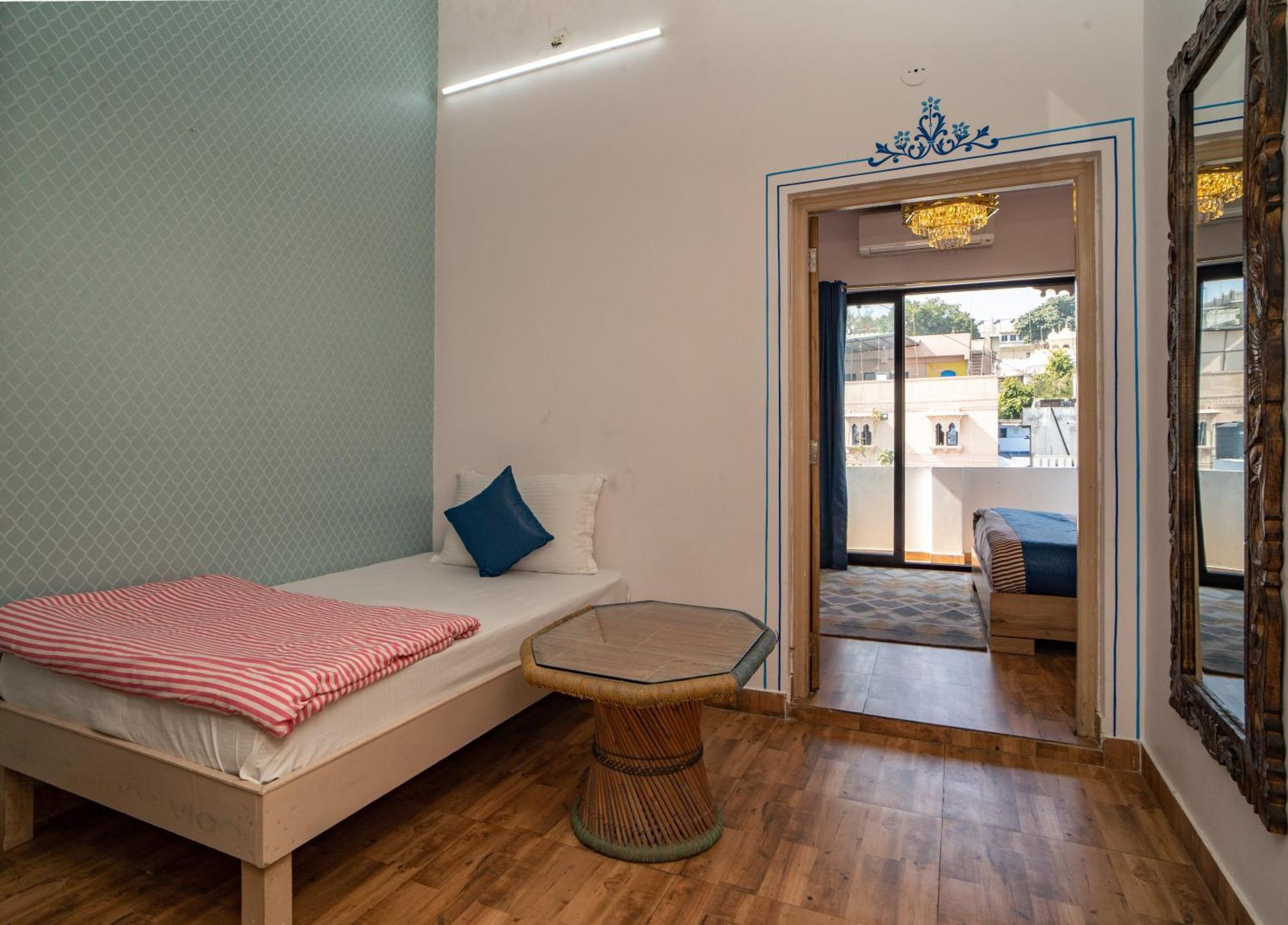 Footprint Hostel أُودايبور المظهر الخارجي الصورة